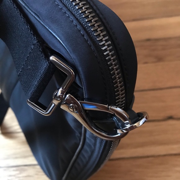 TOD’S Soft Leather Trim Work Bag - Picture 4 of 9